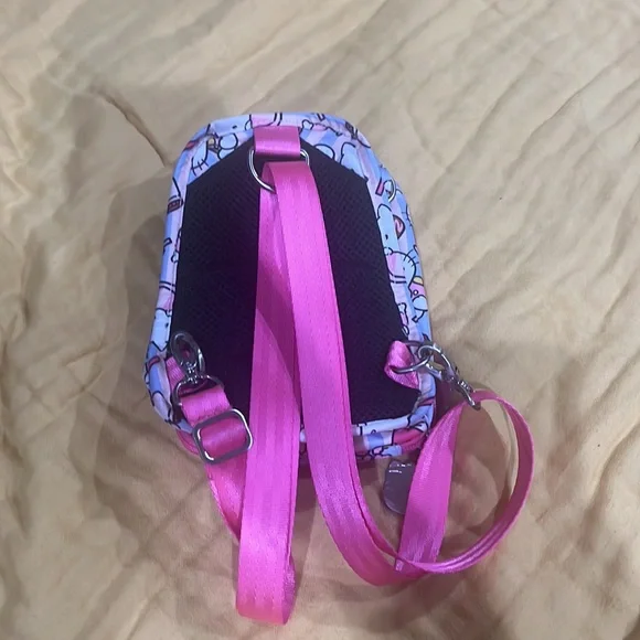 jujube x hello kitty💗 - Picture 15 of 16